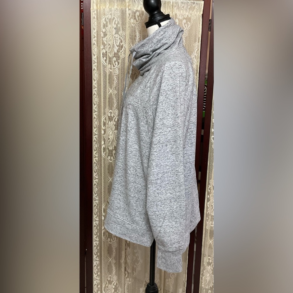 ALL IN MOTION GRAY ACTIVEWEAR PULLOVER - SZ XL - Picture 4 of 9
